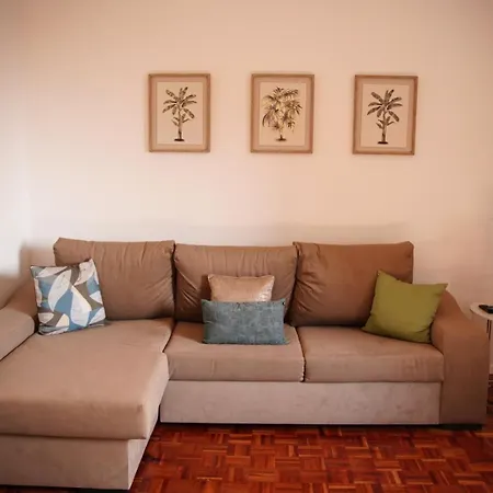 The Empress Atlantic Free Parking فونشال