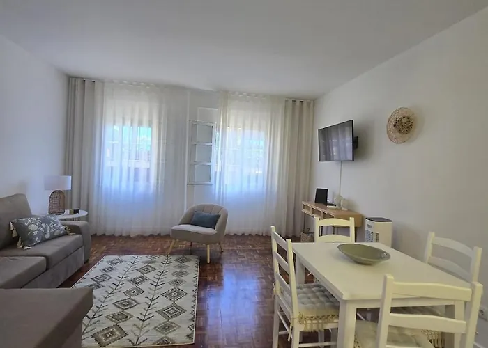 The Empress Atlantic Free Parking פונשל