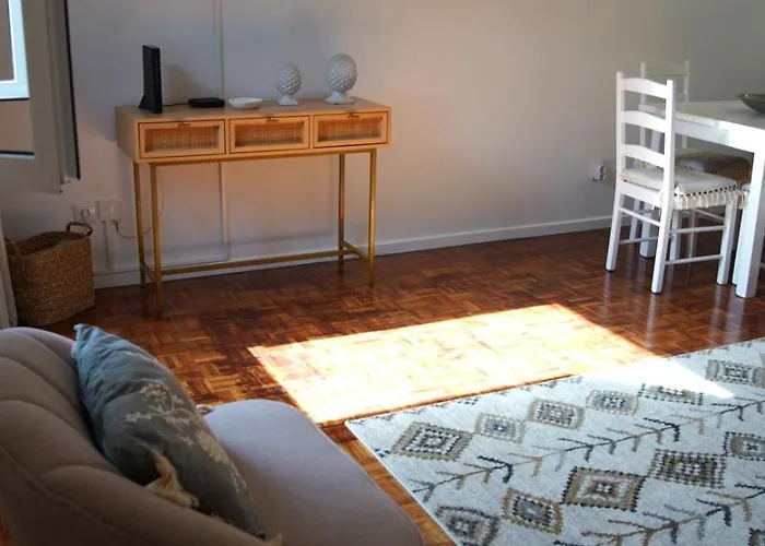 The Empress Atlantic Free Parking פונשל