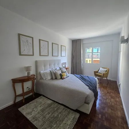 The Empress Atlantic Free Parking Apartman