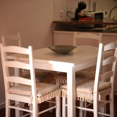 The Empress Atlantic Free Parking Apartman