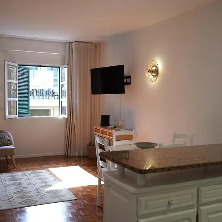 The Empress Atlantic Free Parking